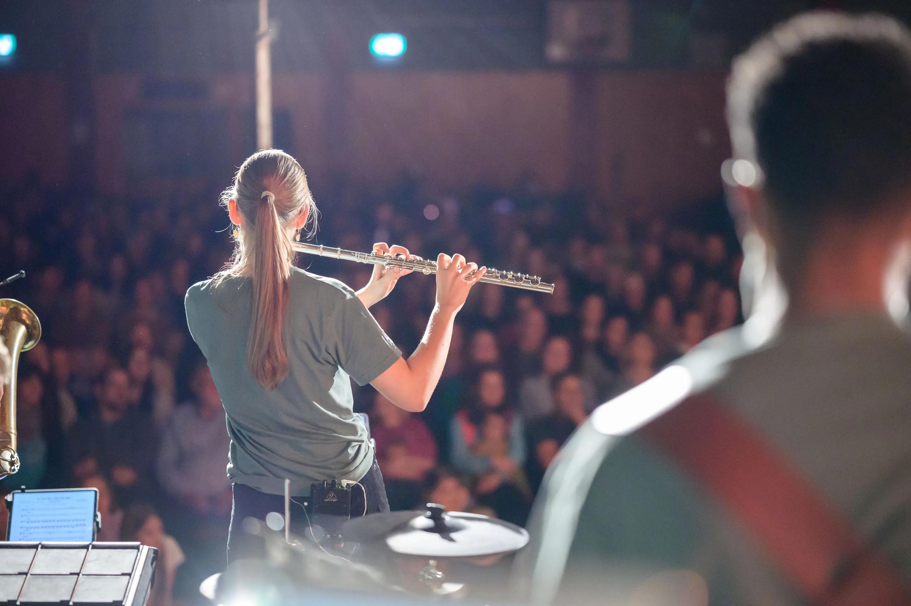 20241031_3434_Adonia_LQ