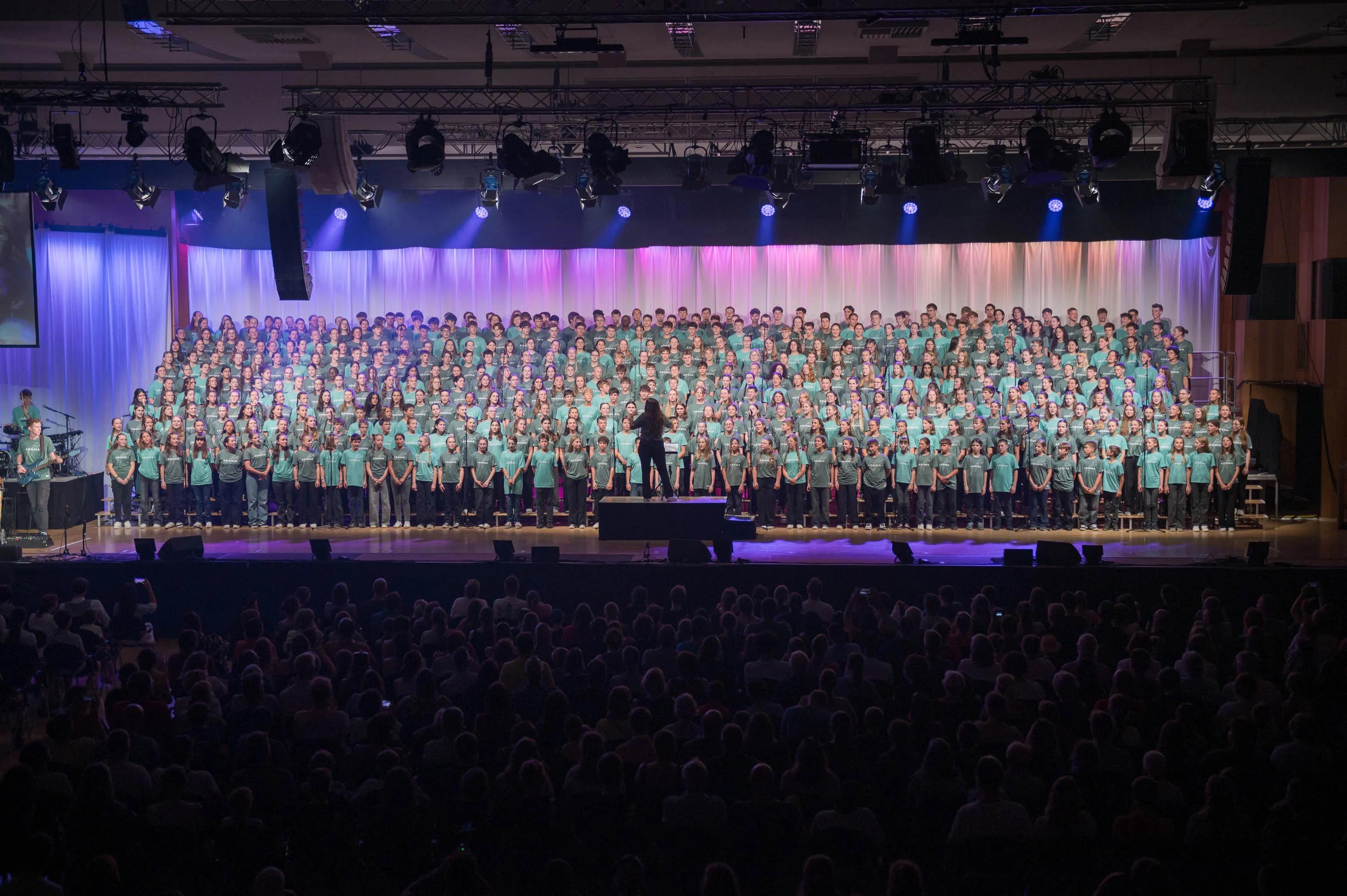 20250628_6318_Adonia_LQ