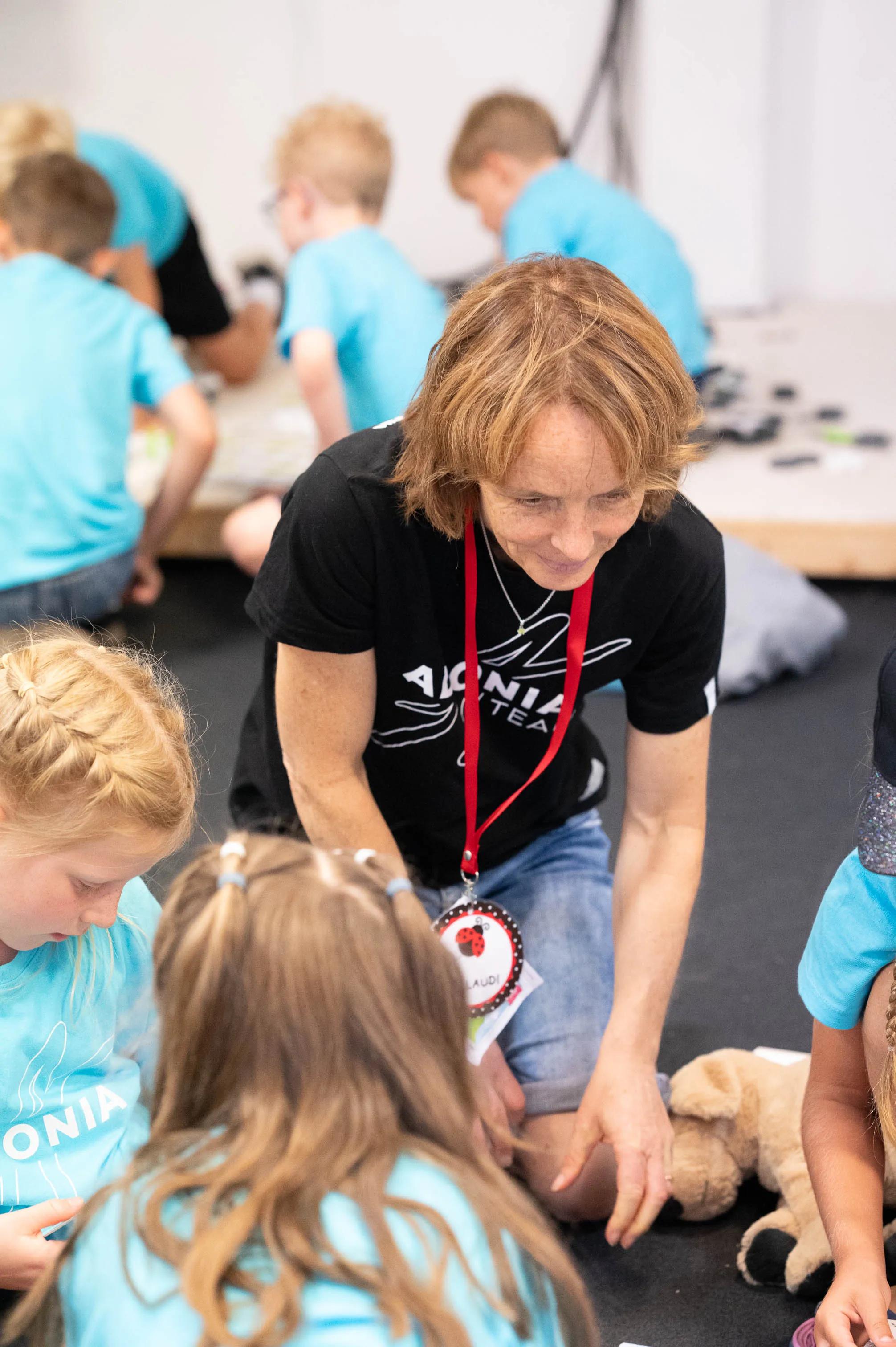 20250822_9693_Adonia_LQ