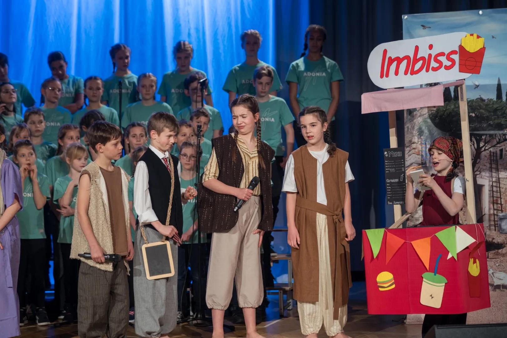 Die4Freunde_20250307_04295_Adonia_LQ