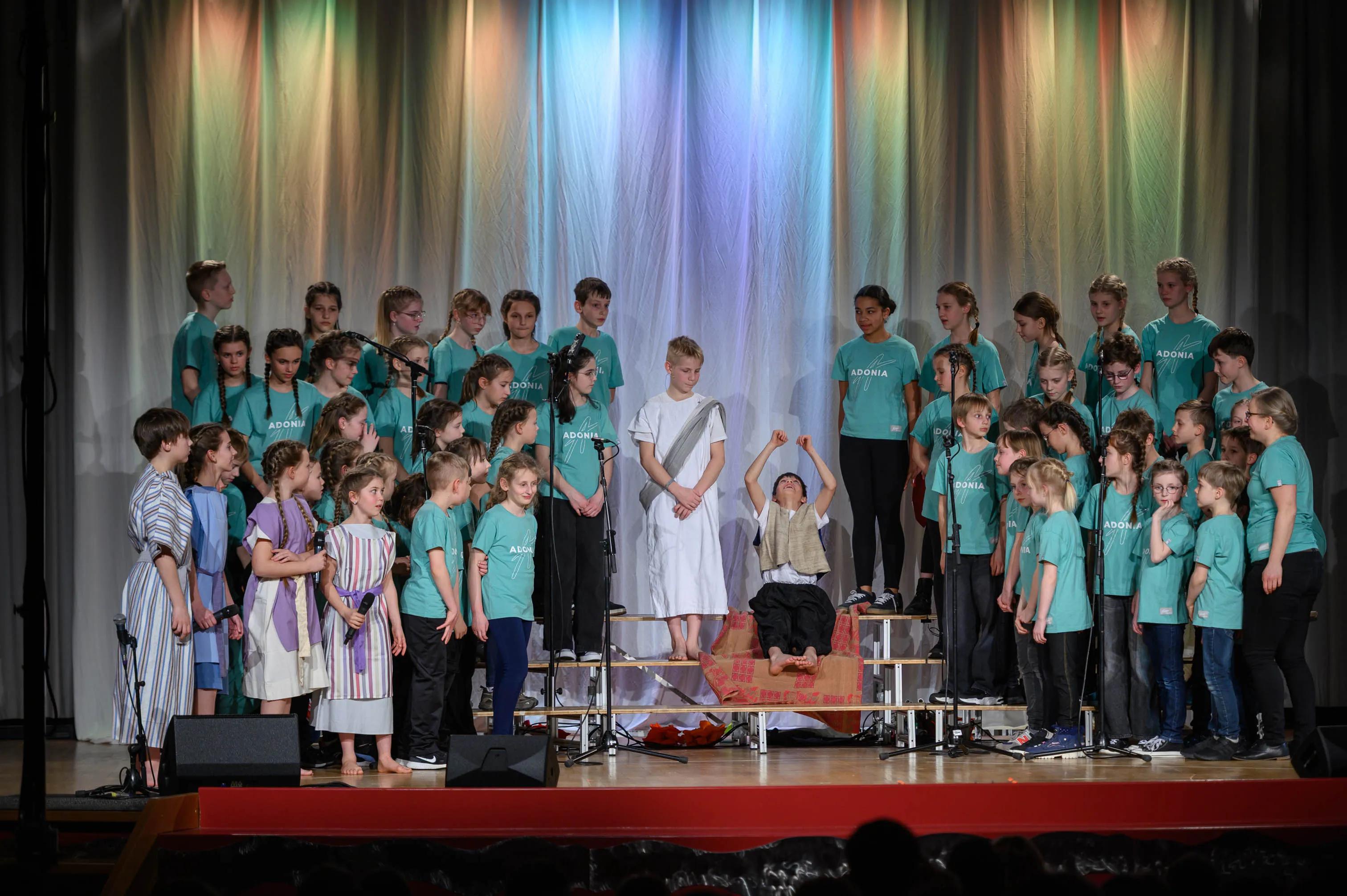 Die4Freunde_20250307_1480_Adonia_LQ