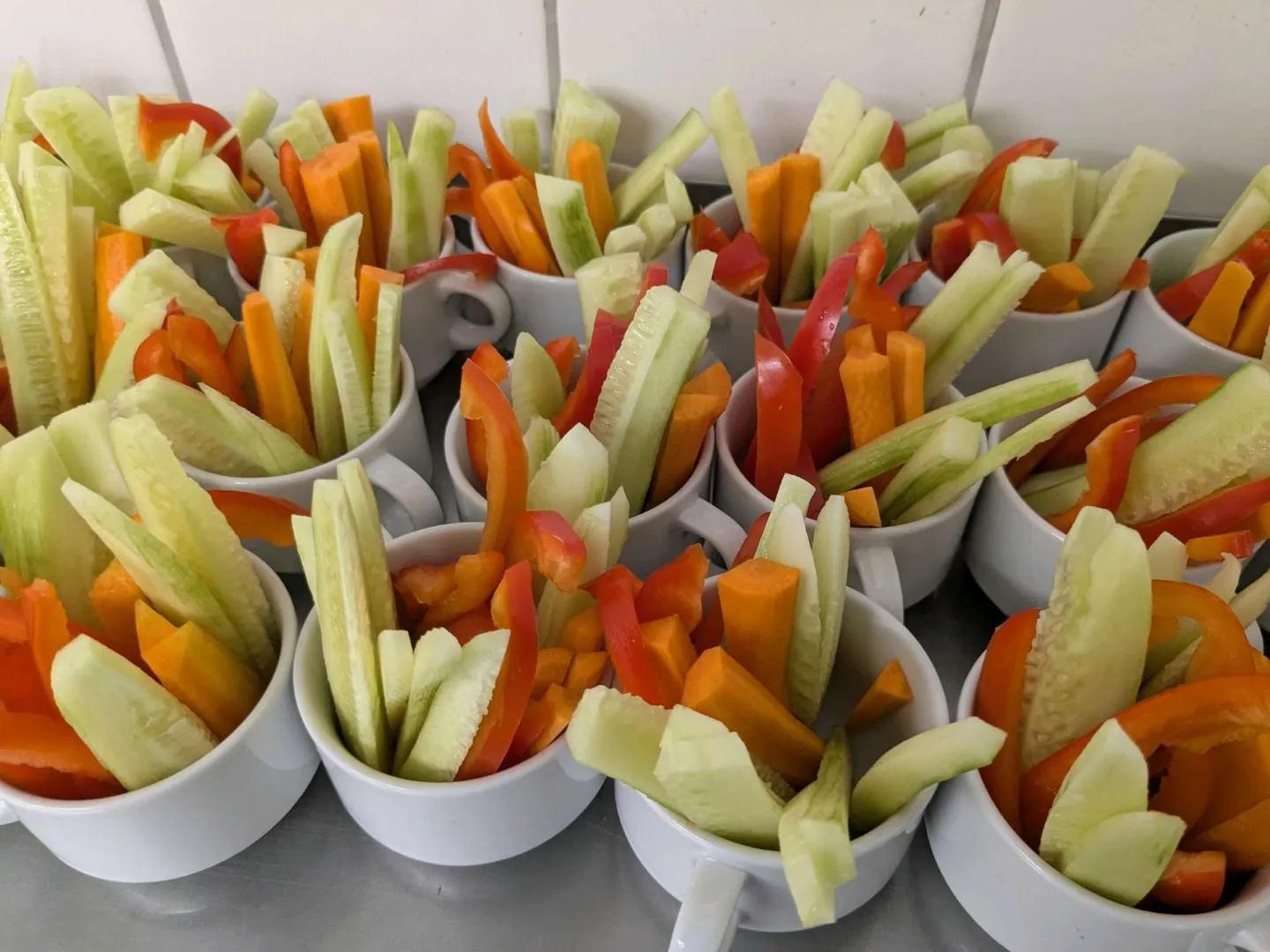 J11_5223605ff5a1d063c223d27ca27663badd7aebaa185e0954ef486cbfbbb3221a