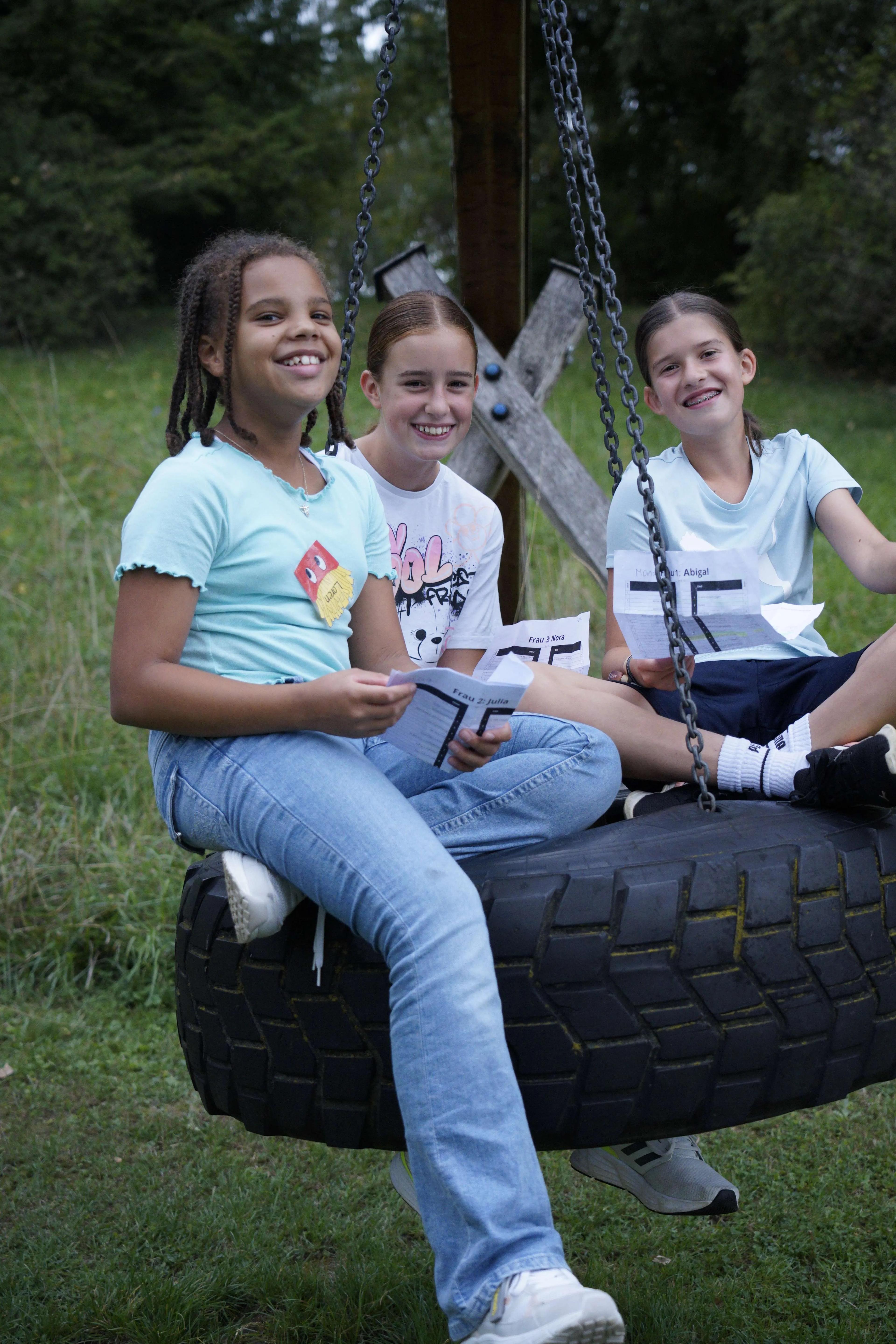 J12_1344762ac091cba700df5263d8309739200ed6cc016a4a9e73943aaca915344c