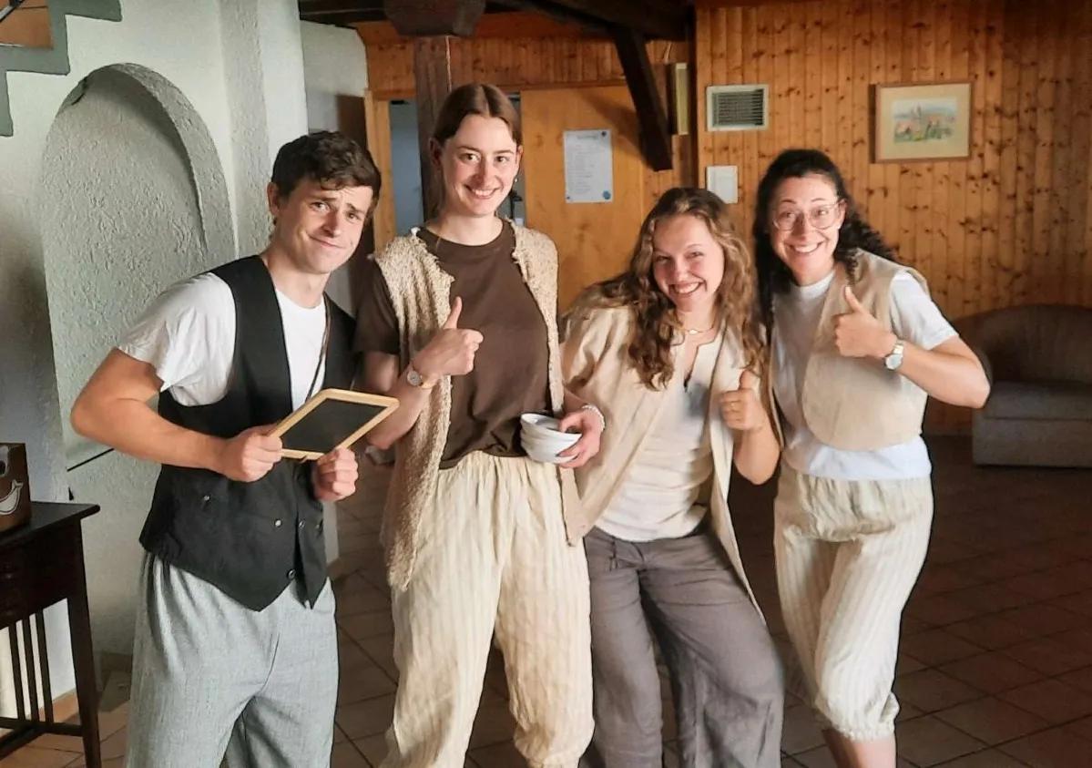 J18_#477d49c4489468fca7a739e84872aac2d7e5b6602651ae1eb31a58db9b76cc34