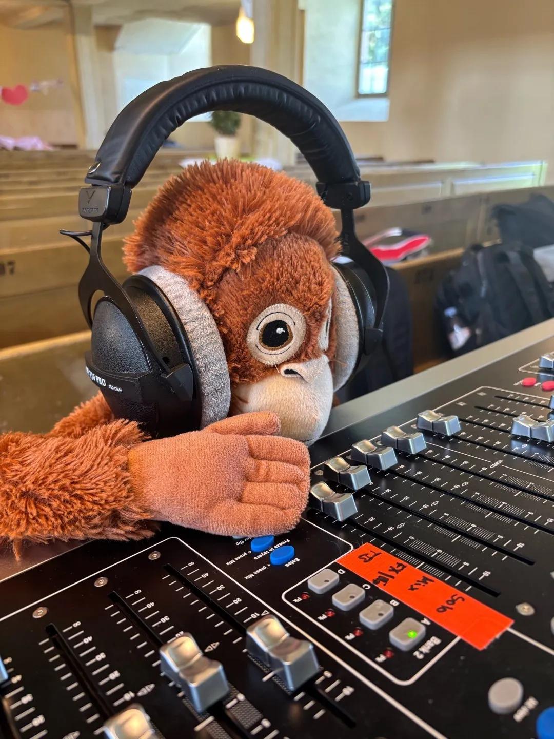 J21_368e22a99a60ccd24d82df6ce6eee9f9f31bc7547a57ec4dcc69b5527afec603